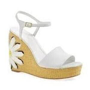 Kate Spade White Sandals Elegant Summer Footwear